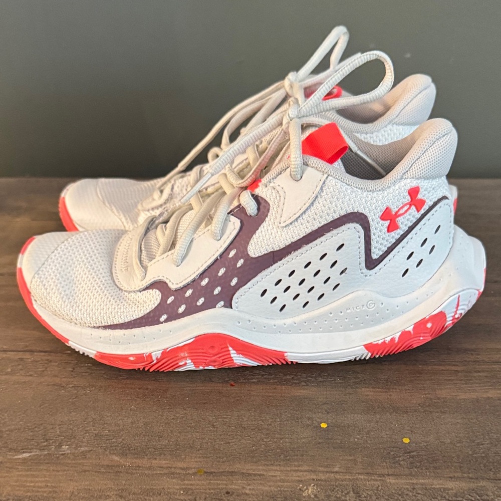 Under Armour Gray Sneakers with Coral and Purple Accents